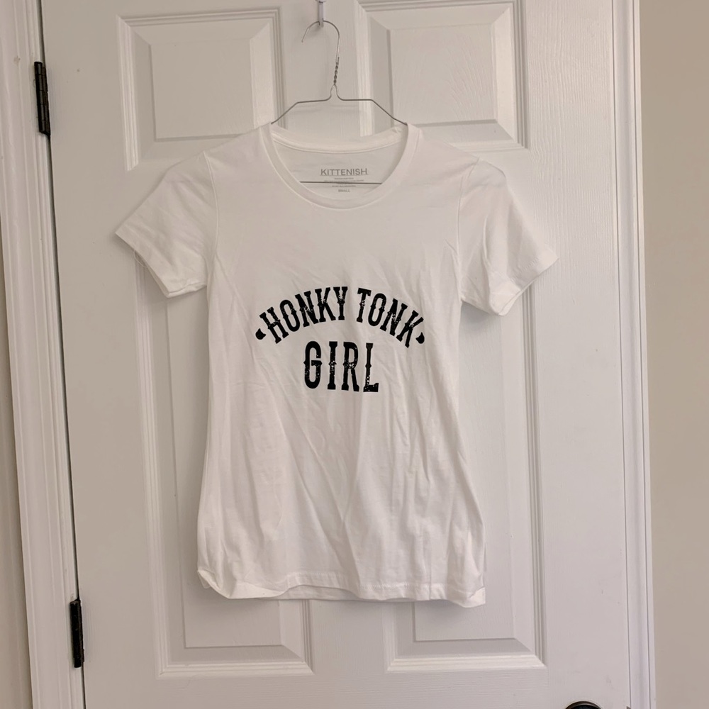 Kittenish “Honky Tonk Girl” tee